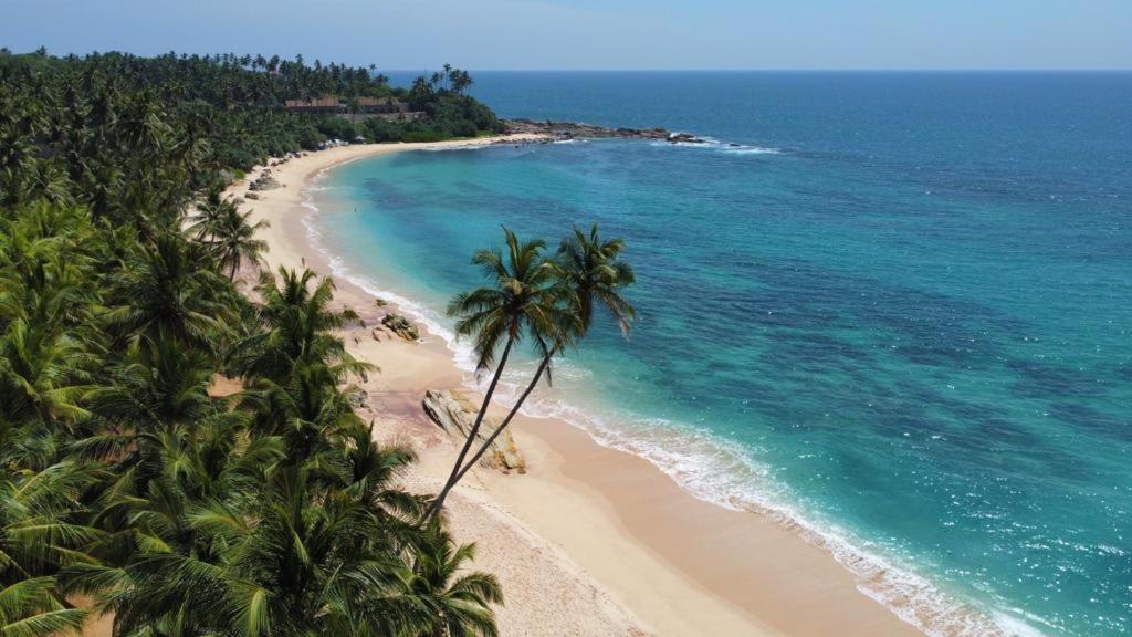 Sandhara Home Stay Tangalle Exteriör bild