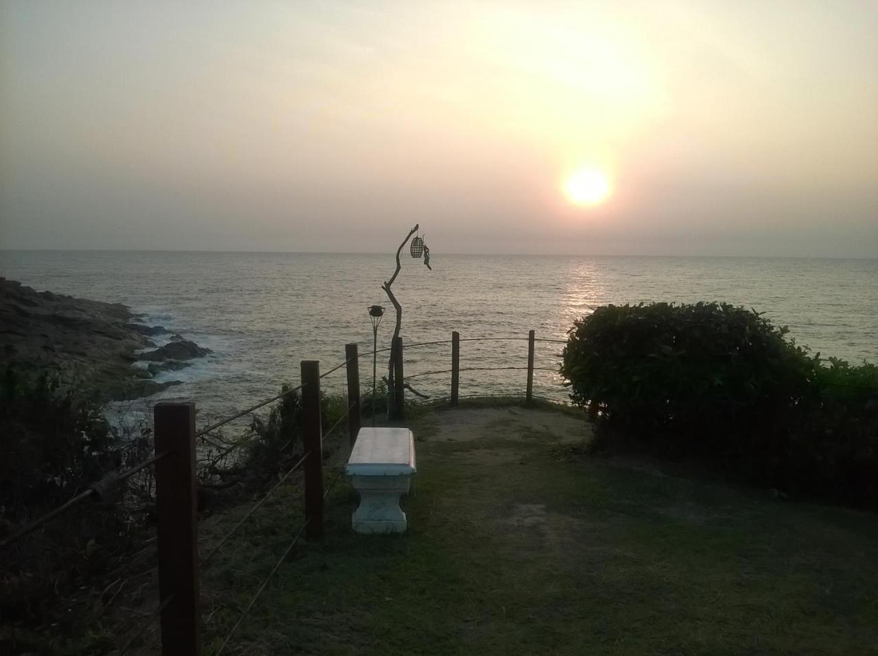 Sandhara Home Stay Tangalle Exteriör bild