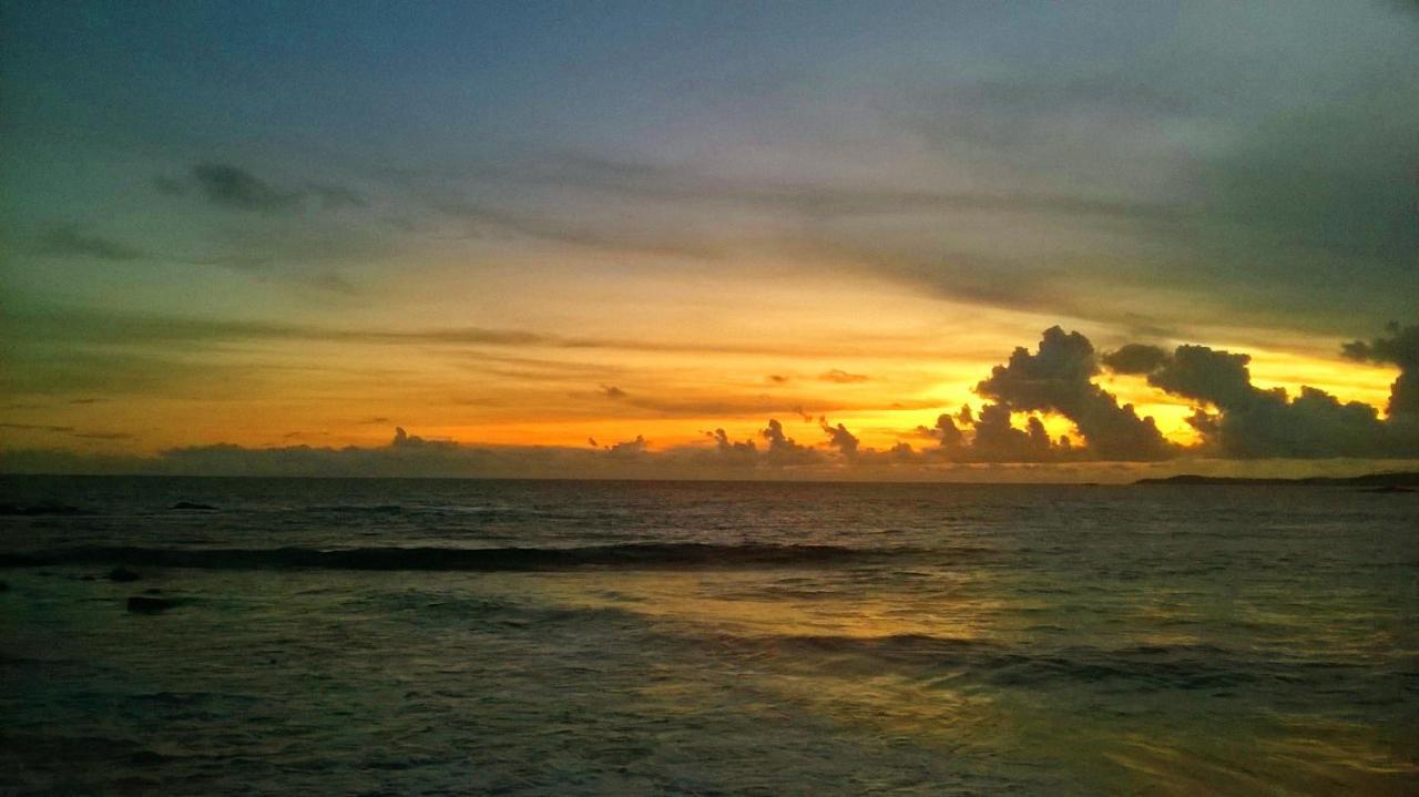 Sandhara Home Stay Tangalle Exteriör bild